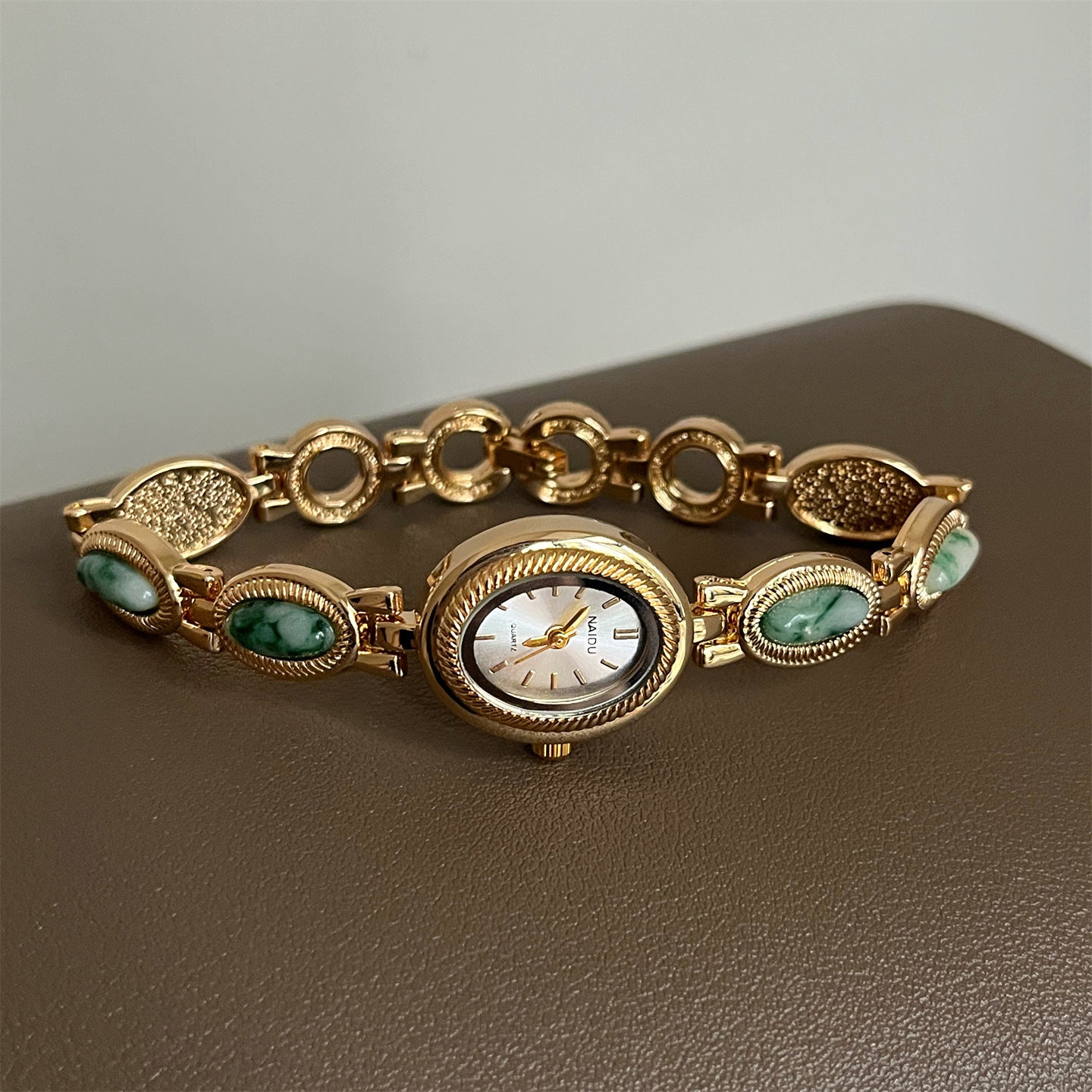 Emerald Royale Bracelet Watch