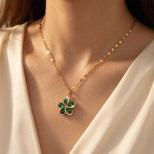 Emerald Clover Pendant Necklace