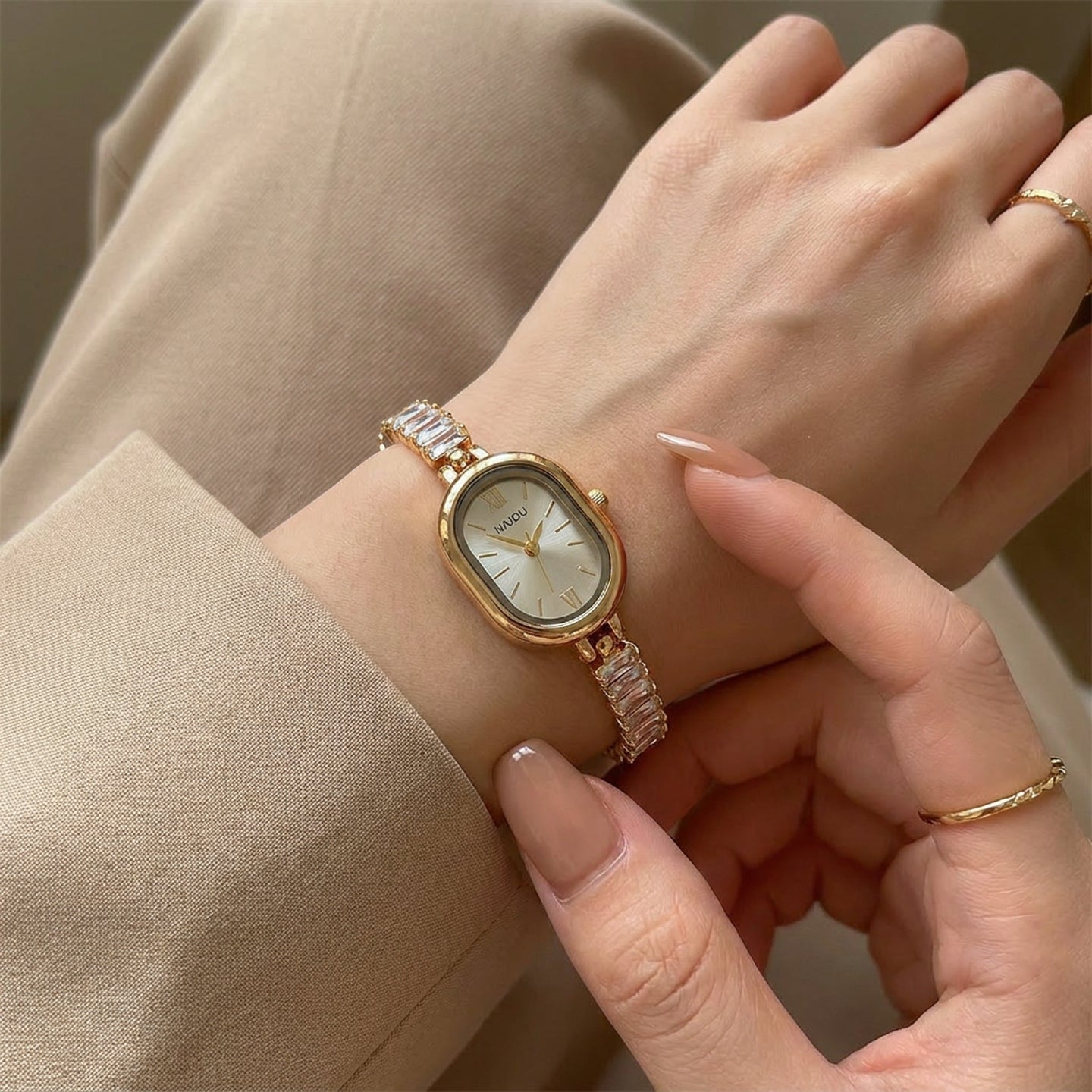 Crystal Royale Luxe Watch